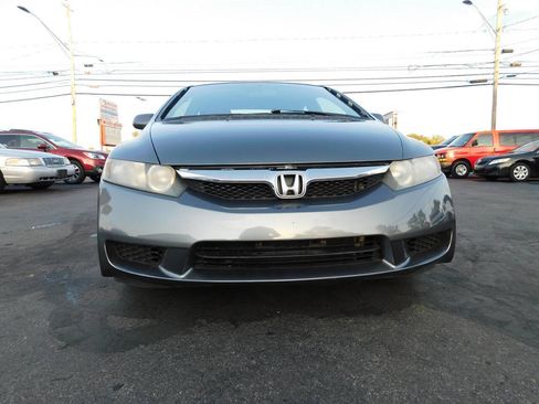 Used 2011 Honda Civic LX image 3