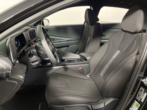 New 2026 Hyundai Elantra Sport image 12