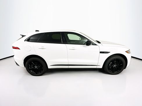Used 2025 Jaguar F-PACE R-Dynamic S image 10