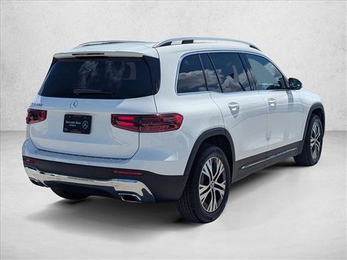 New 2026 Mercedes-Benz GLB 250 image 2