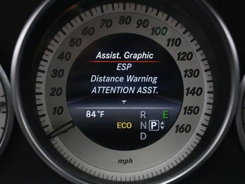 Used 2014 Mercedes-Benz E 550 4MATIC Sedan image 25