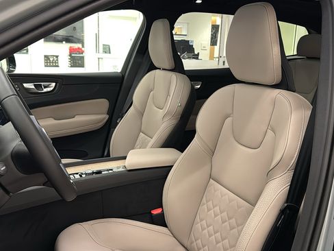New 2026 Volvo XC60 T8 Plus w/ Protection Package Premier AWD/4WD image 23