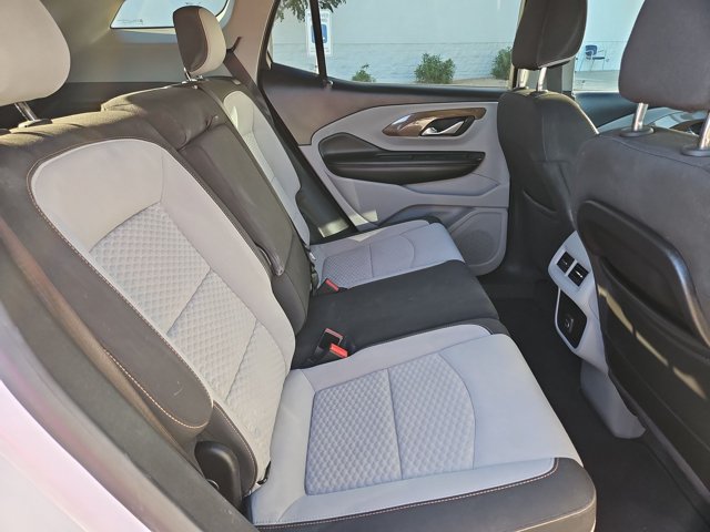 Used 2018 GMC Terrain SLE AWD/4WD image 25