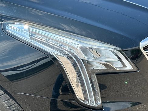 Used 2018 Cadillac XTS Luxury image 29