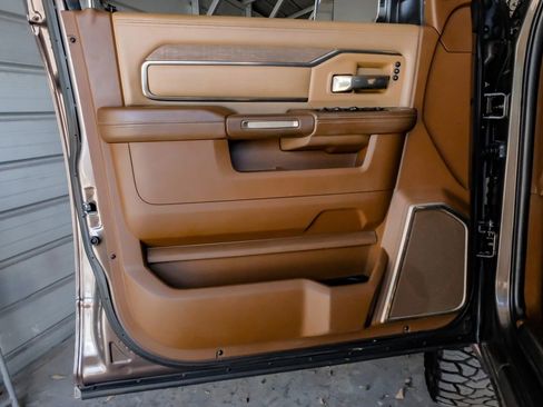 Used 2021 RAM 2500 Limited image 43