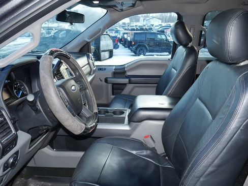 Used 2017 Ford F350 XLT w/ XLT Value Package image 4