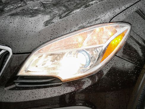 Used 2015 Buick Encore Convenience image 6