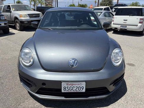 Used 2018 Volkswagen Beetle 2.0T FWD image 5