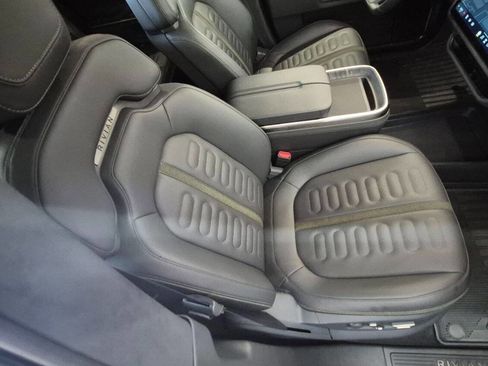 Used 2023 Rivian R1T Adventure image 28