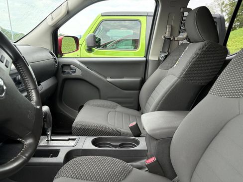 Used 2019 Nissan Frontier PRO-4X AWD/4WD image 7