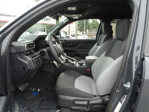 New 2026 Toyota 4Runner TRD Sport image 10