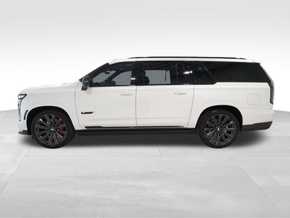 Used 2025 Cadillac Escalade ESV V