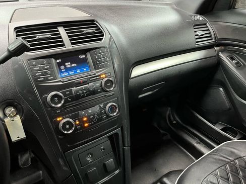Used 2018 Ford Explorer 4WD Police Interceptor image 18