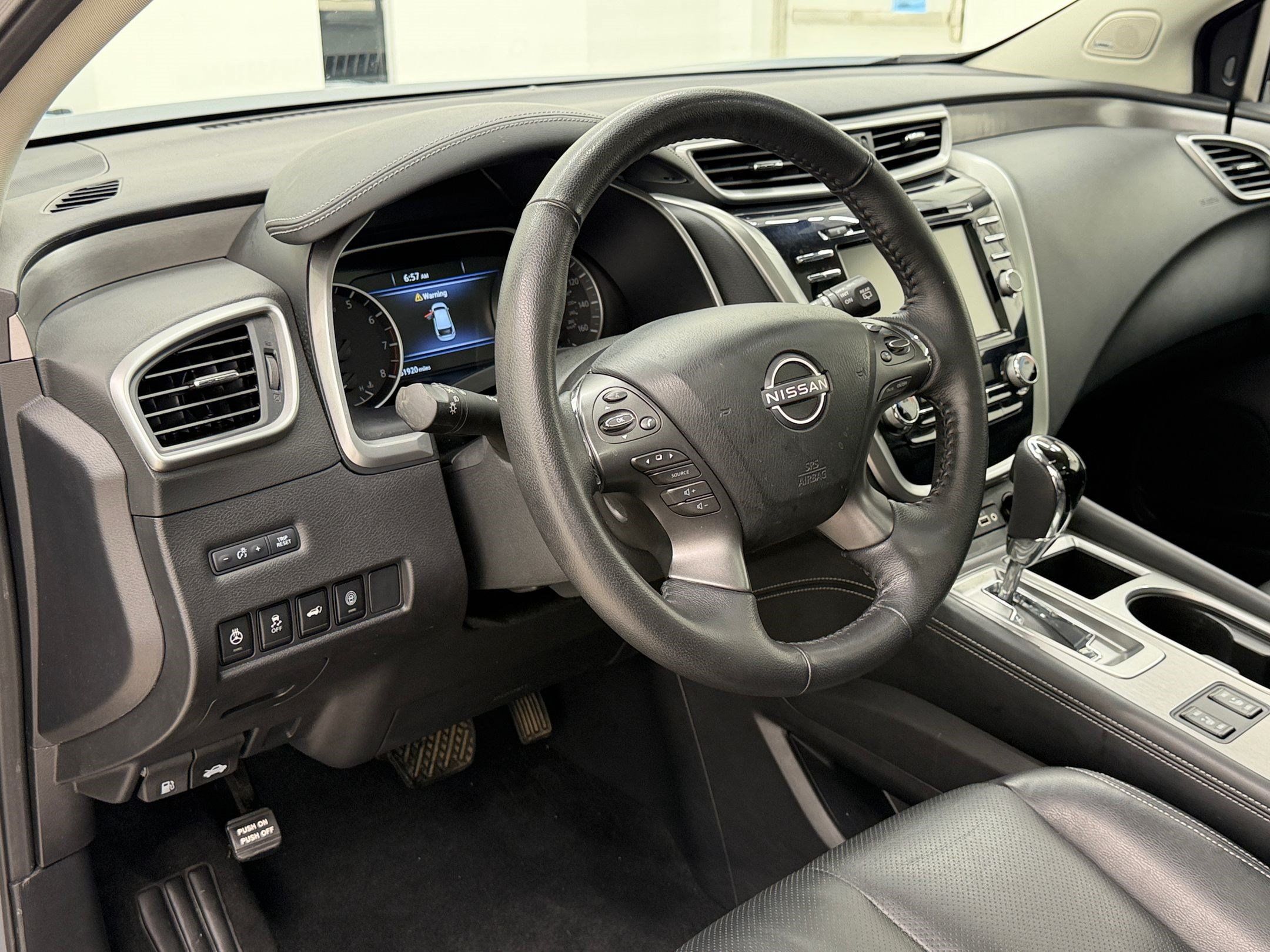 Used 2023 Nissan Murano SL w/ SL Moonroof Package FWD image 4