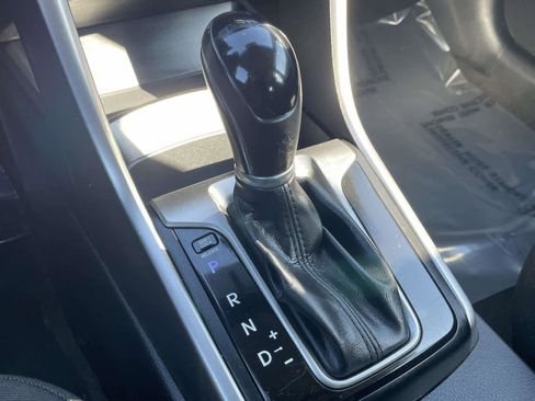 Used 2013 Hyundai Elantra GT w/ Touch & Go Pkg image 22