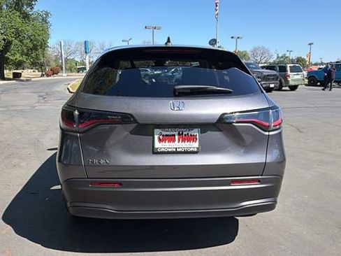 New 2026 Honda HR-V LX image 5