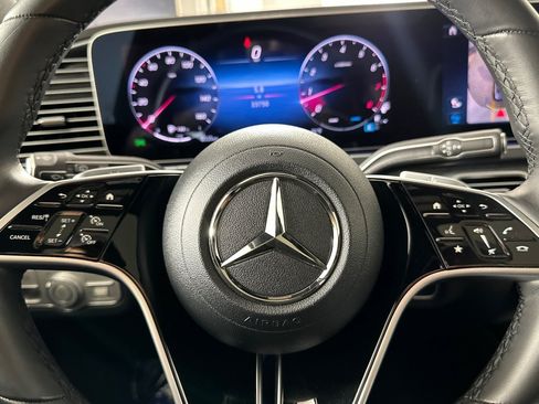 Used 2024 Mercedes-Benz GLE 350 4MATIC image 23