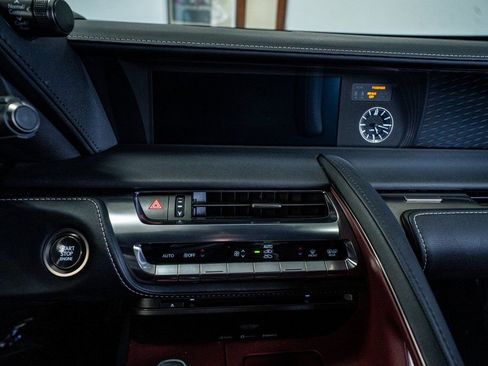 Used 2018 Lexus LC 500 Coupe w/ Performance Package image 43