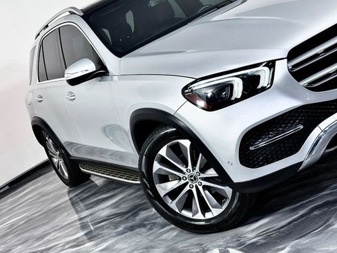 Used 2020 Mercedes-Benz GLE 350 4MATIC w/ Premium Package image 4