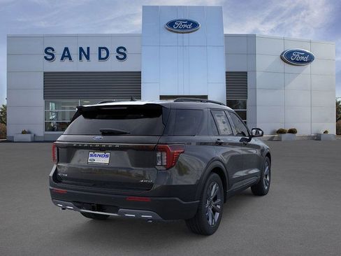 New 2026 Ford Explorer Active w/ Active Comfort Package image 8