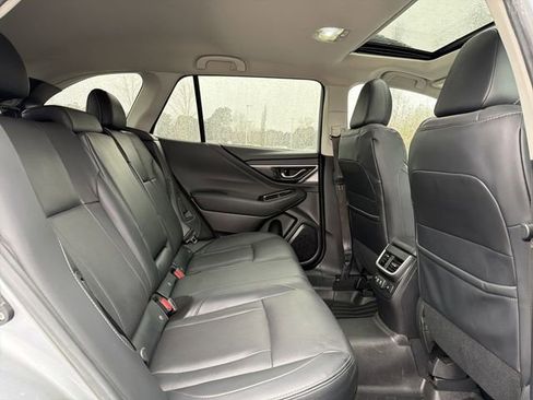Used 2020 Subaru Outback Limited w/ Popular Package #2 image 17