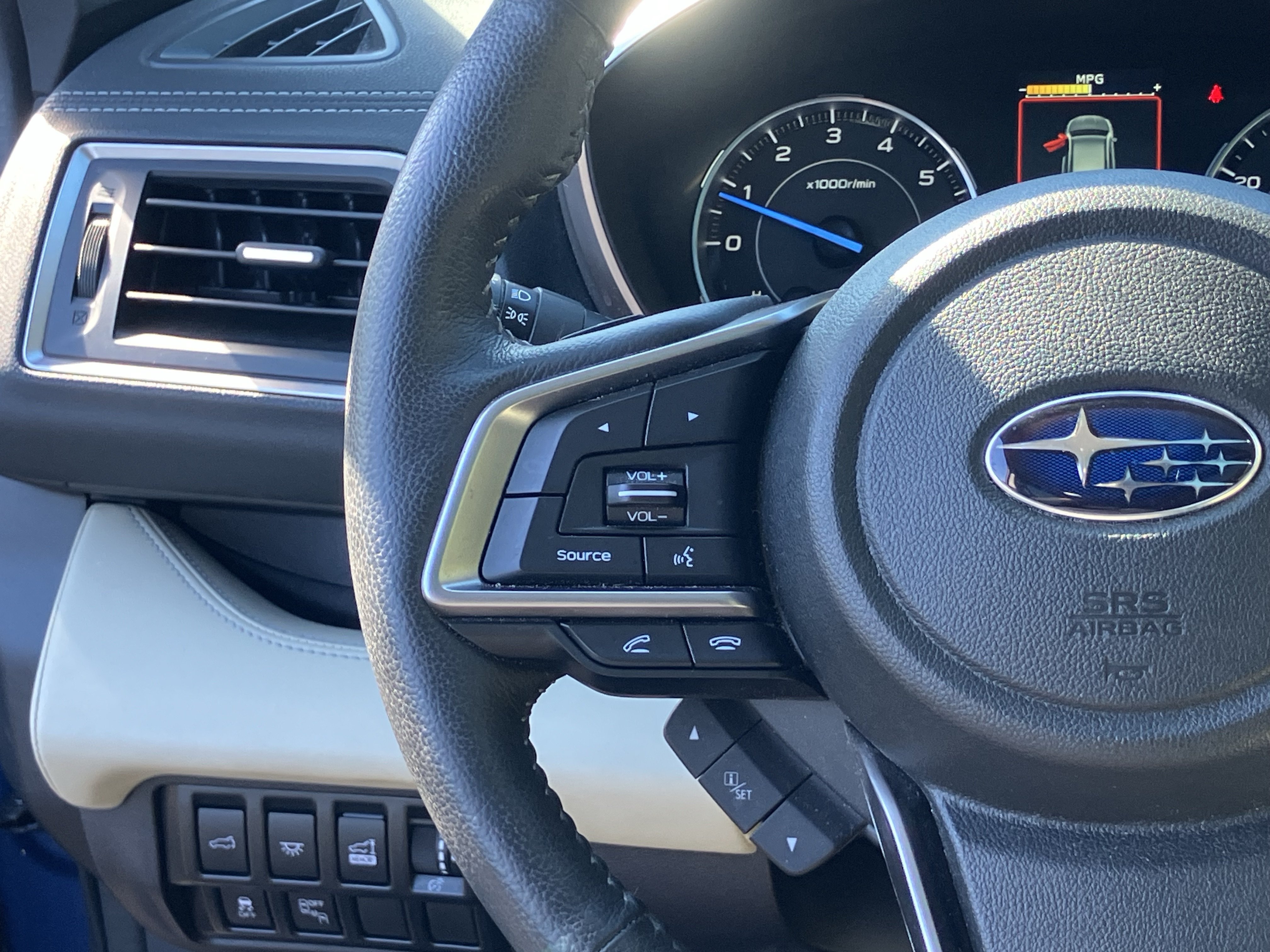 Used 2020 Subaru Ascent Limited w/ Technology Package AWD/4WD image 20