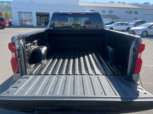 Used 2021 Chevrolet Silverado 1500 LT w/ Safety Package AWD/4WD image 12