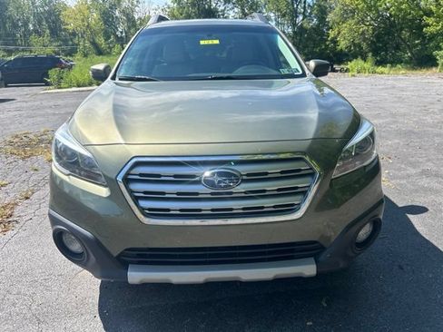 Used 2016 Subaru Outback 2.5i Limited AWD/4WD image 9