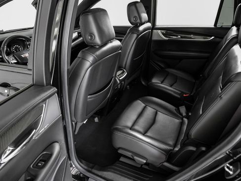 Used 2020 Cadillac XT6 Sport AWD/4WD image 41