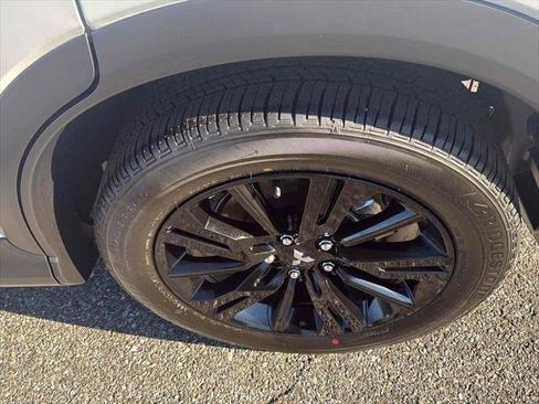 New 2026 Mitsubishi Eclipse Cross LE image 8