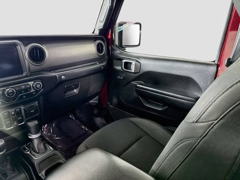 Used 2021 Jeep Gladiator Sport AWD/4WD image 22