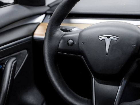 Used 2023 Tesla Model 3 Long Range AWD/4WD image 18