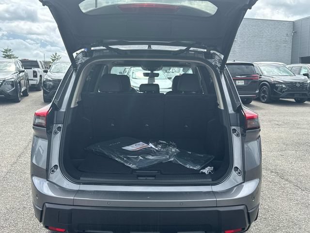 New 2026 Nissan Rogue Dark Armor FWD image 13