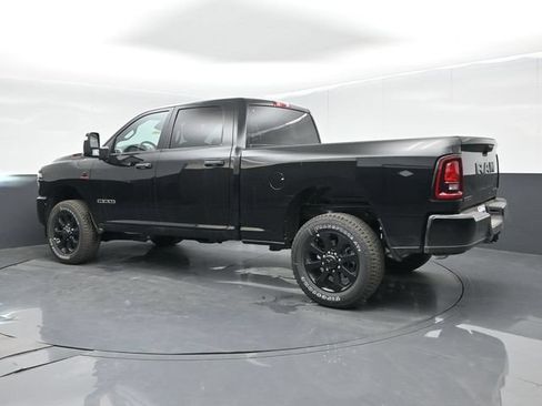 New 2026 RAM 2500 Big Horn AWD/4WD image 6