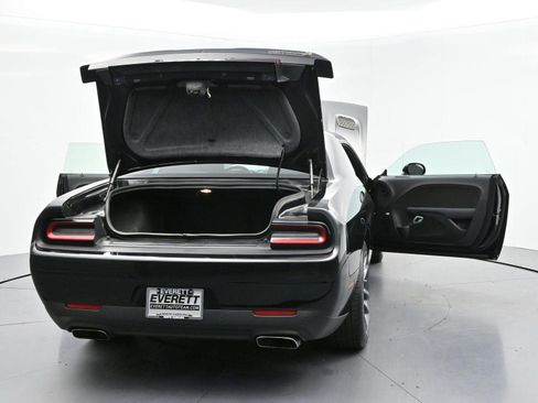 Used 2023 Dodge Challenger R/T Scat Pack RWD image 38
