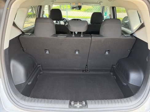 Used 2025 Kia Soul LX w/ LX Technology Package FWD image 29
