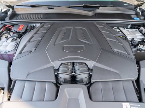 New 2026 Porsche Cayenne GTS AWD/4WD image 28