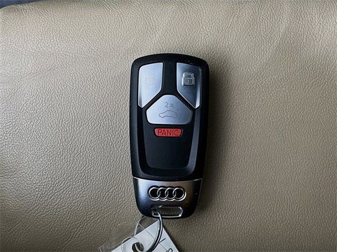 Used 2022 Audi A4 2.0T Premium Plus image 30