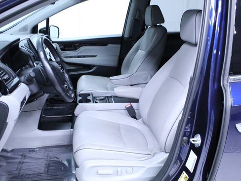 Used 2023 Honda Odyssey Elite image 15