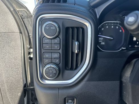 Used 2021 GMC Sierra 1500 SLT w/ SLT Premium Plus Package AWD/4WD image 18