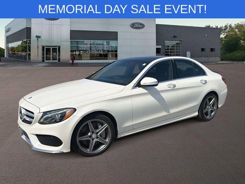 Used 2015 Mercedes-Benz C 400 4MATIC image 1