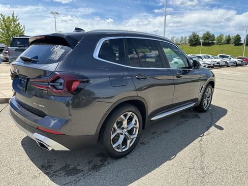 Used 2023 BMW X3 xDrive30i w/ Premium Package AWD/4WD image 3