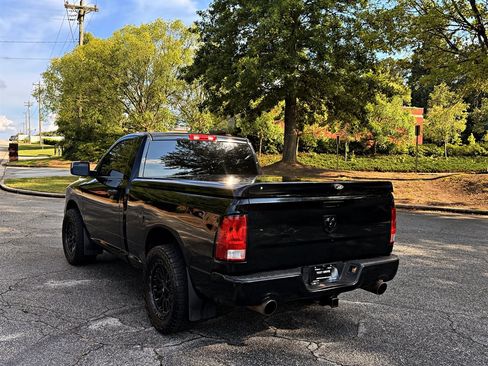Used 2012 RAM 1500 Express RWD image 7