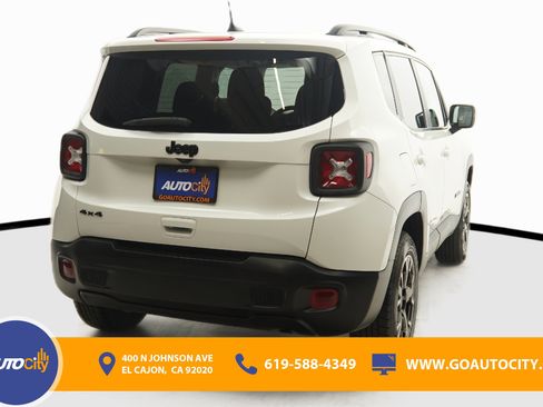 Used 2023 Jeep Renegade Latitude image 10