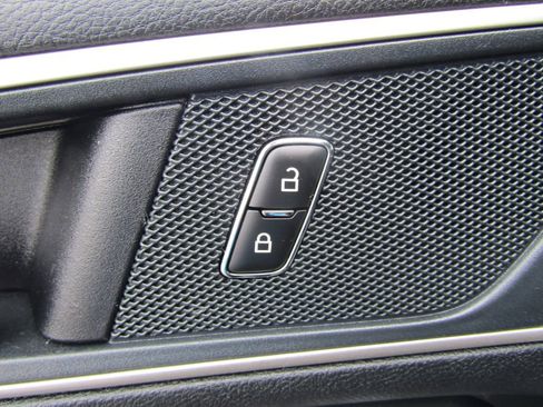 Used 2024 Ford Edge SEL w/ Convenience Package AWD/4WD image 29