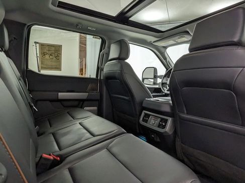 Used 2026 Ford F450 Lariat w/ Lariat Premium Package image 37