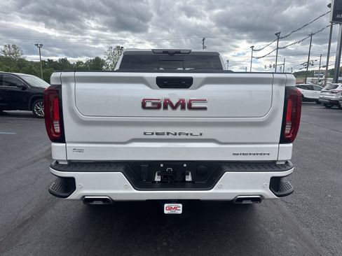 Used 2024 GMC Sierra 1500 Denali w/ Technology Package AWD/4WD image 5
