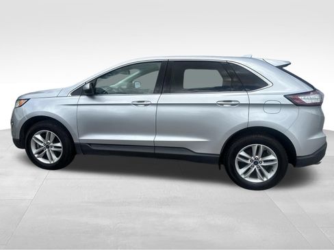 Used 2018 Ford Edge SEL AWD/4WD image 8