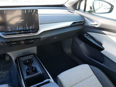 New 2026 Volkswagen ID.4 Pro image 10