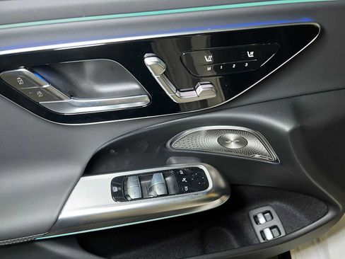 New 2026 Mercedes-Benz E 53 AMG e 4MATIC Sedan image 23